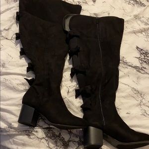 NEVER WORN knee high black wide calf boots